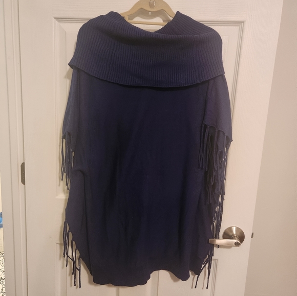Michael Kors Short sleeve fringe cowl neck sweater Size Large Blue EUC - Picture 2 of 3